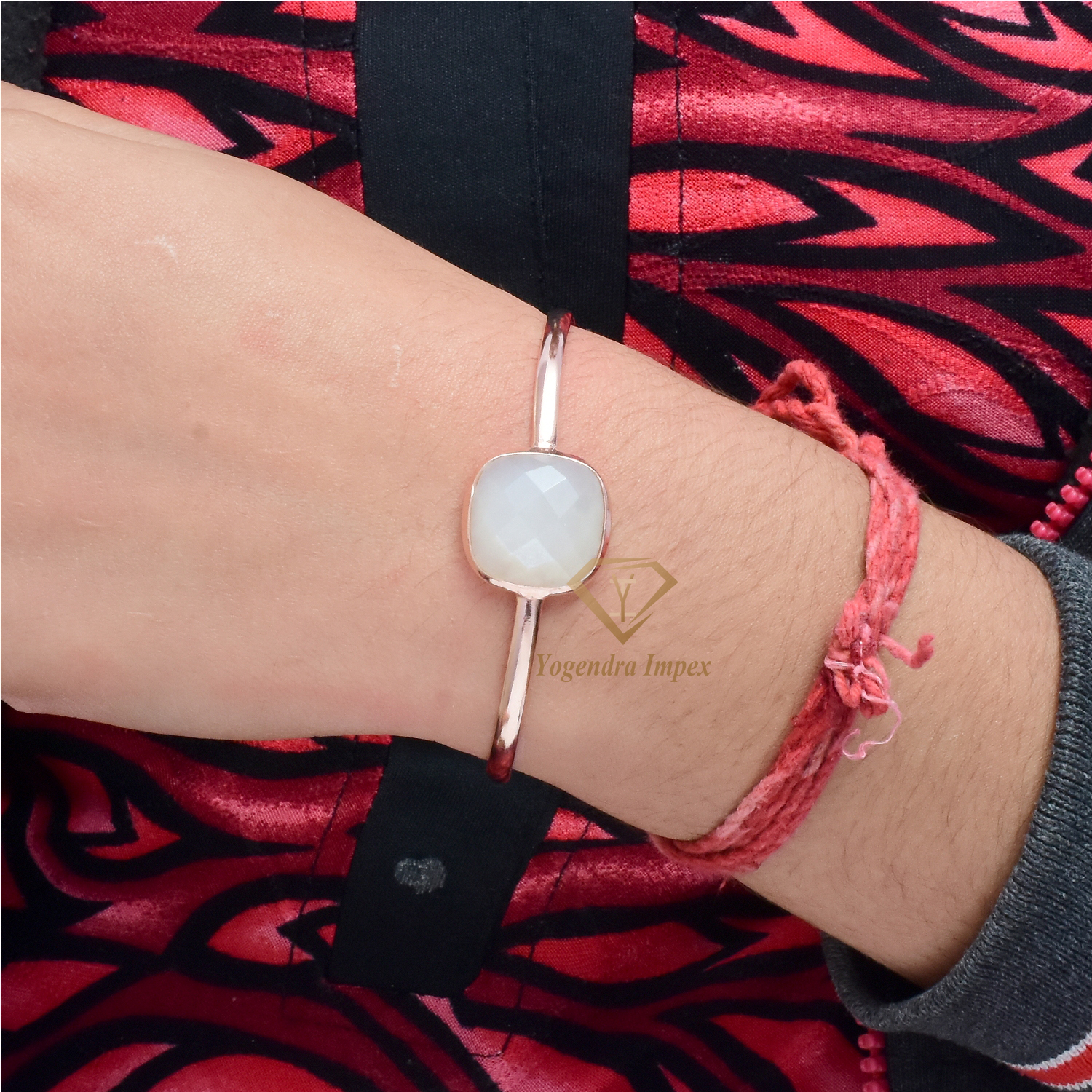 Natural White Moonstone Gemstone Bangle 925 Sterling Silver Rose Gold Christmas Gift Bangle Jewelry For Wholesale Suppliers