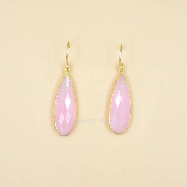 Pink Chalcedony pear shape 925 Sterling Silver Earring latest arrival fashionable look faceted cut earrings for girls and women