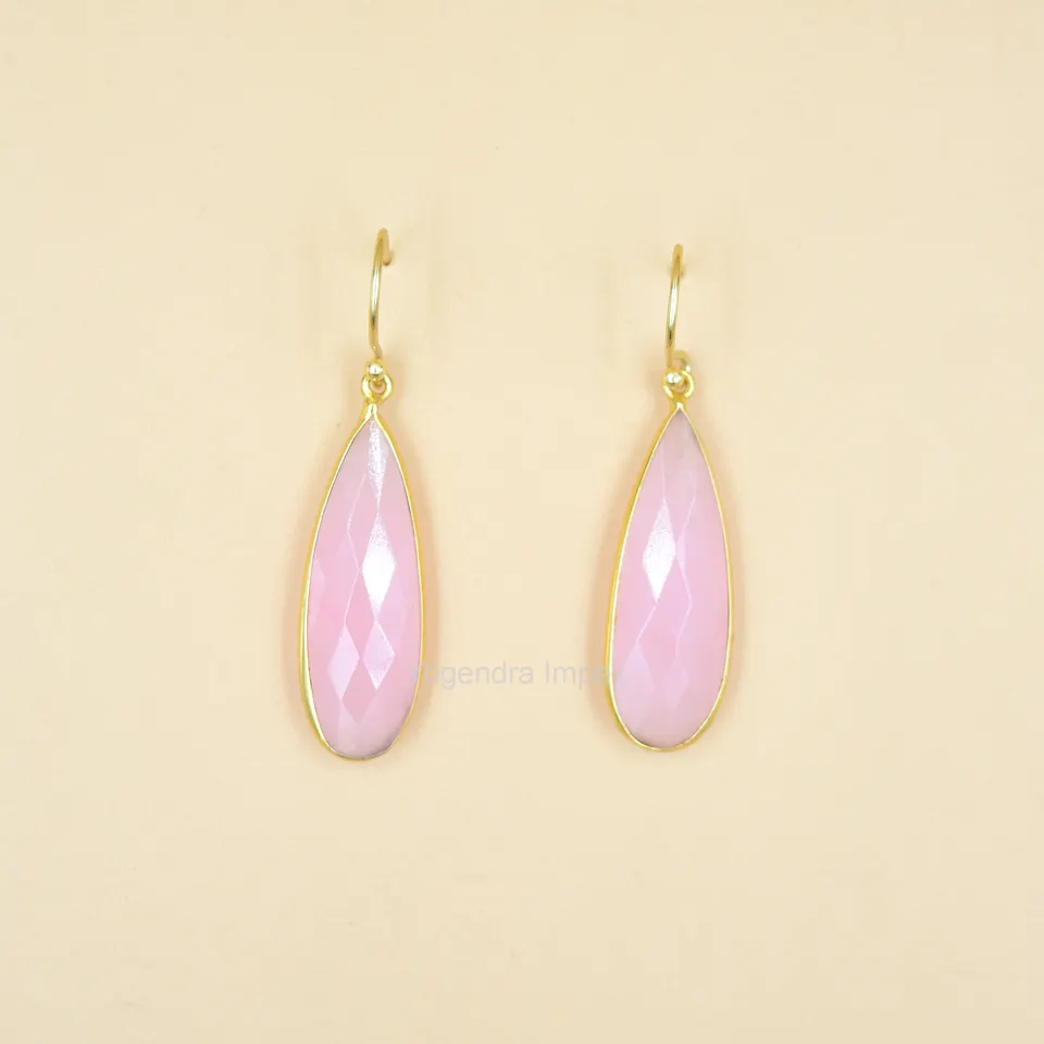 Pink Chalcedony pear shape 925 Sterling Silver Earring latest arrival fashionable look faceted cut earrings for girls and women