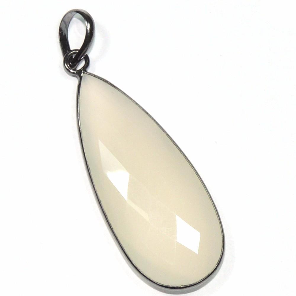 Natural White Chalcedony Gemstone Sterling Silver Pendant/ White Gemstone Gorgeous Drop Pendant Jewelry For Wholesale Suppliers