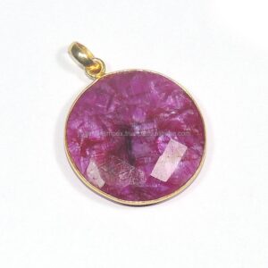 Gorgeous Dyed Ruby Gemstone 925 Sterling Silver Pendant/ Wholesale Hanging Pendant Jewelry For Suppliers & Manufacturer