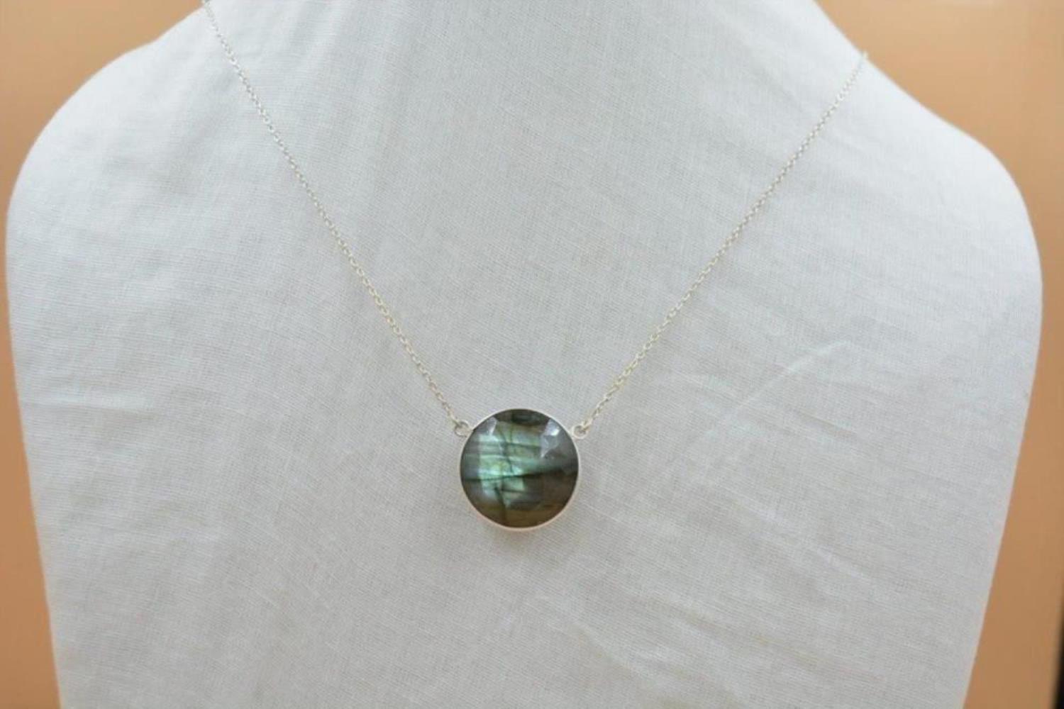 laborite Gemstone Silver necklace round Shape 925 Sterling Silver, silver Plated With Jewelry Buyers exclusive design necklace