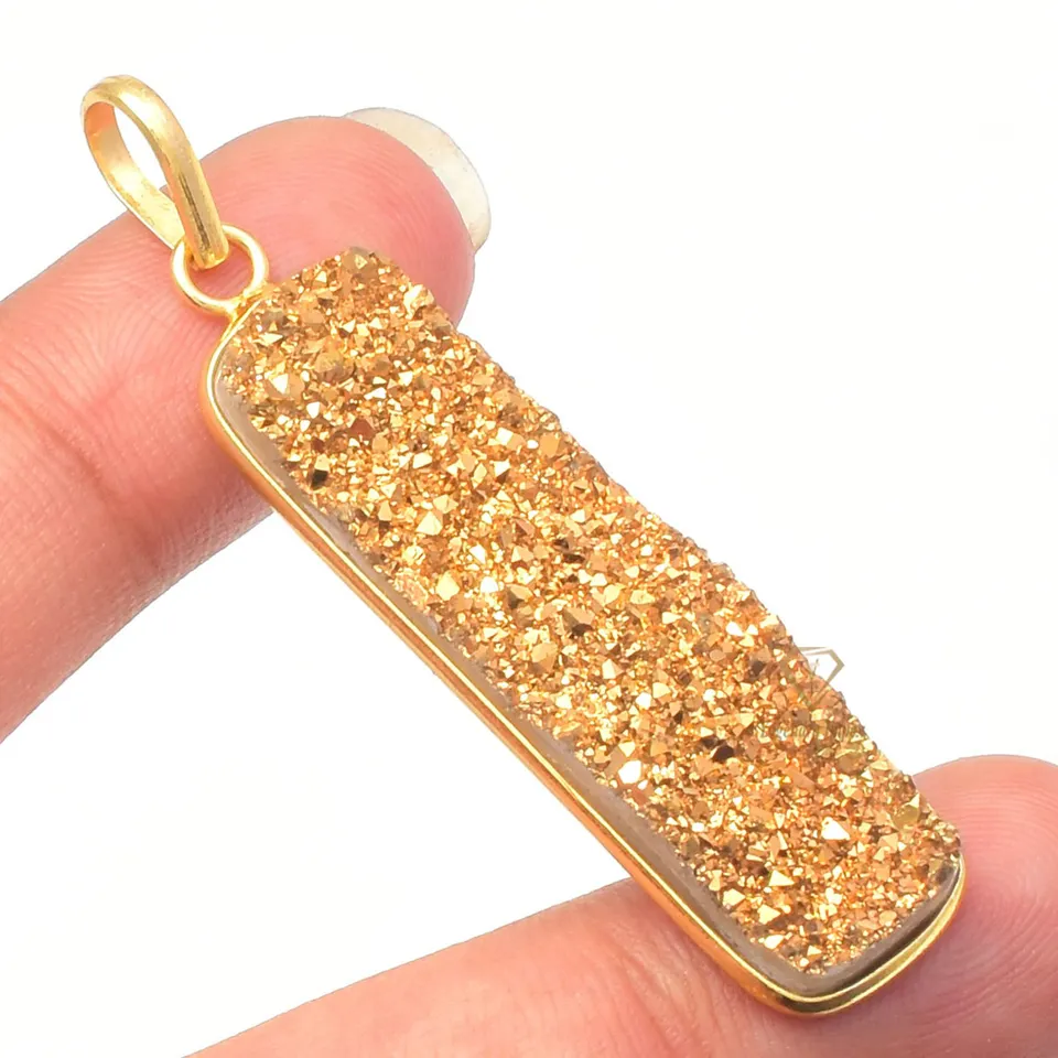 Gold Titanium Druzy Gemstone Pendant 925 Sterling Silver/ 18k Gold Plated Sparkle Druzy Necklace Pendant For Wholesale Suppliers