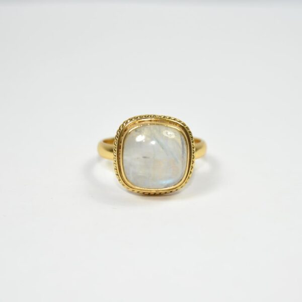 High Quality Rainbow Moonstone Gemstone 925 Solid Sterling Silver Dainty semiprecious Fine Jewellery Ring For Women