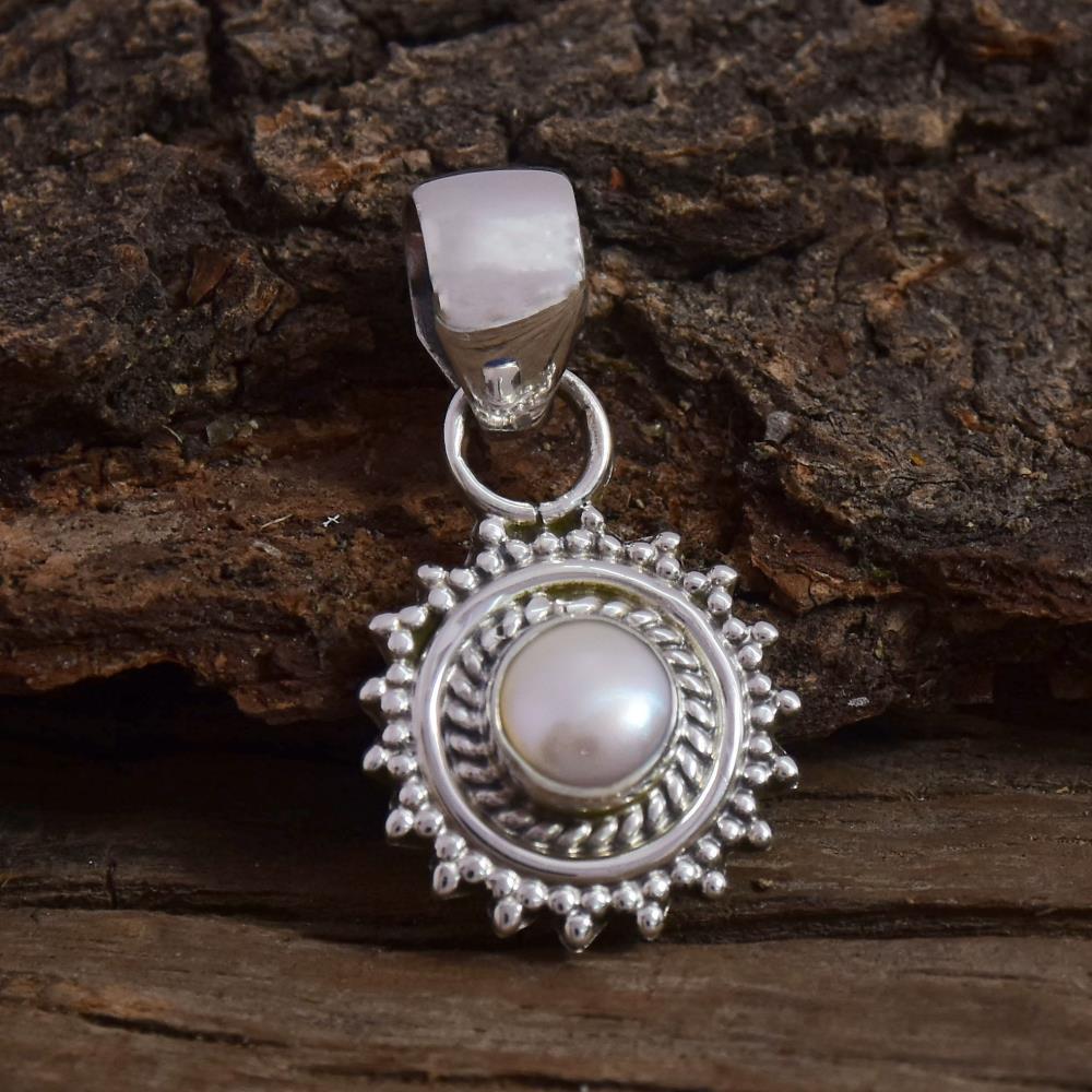 Round Shape Natural Pearl Gemstone Pendant, Wholesale Handmade 925 Sterling Silver Bezel Set Pendant Jewelry For Women