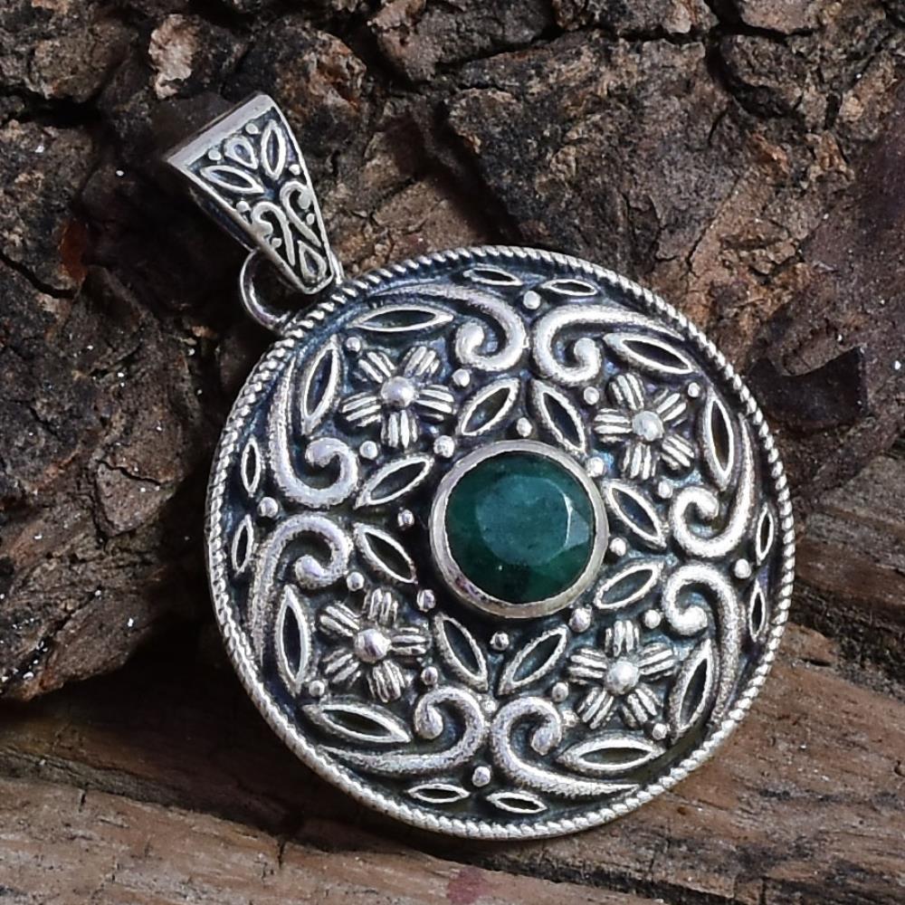 Gorgeous Natural Green Onyx Gemstone Pendant 925 Sterling Silver Boho Pendant, Green Gemstone Pendant Jewelry Manufacturer