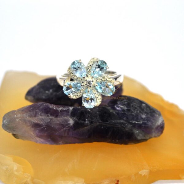 Pear Natural Sky Blue Topaz Gemstones Ring White Rhodium Plated 925 Sterling Silver Flower Design Ring For Wholesale Suppliers