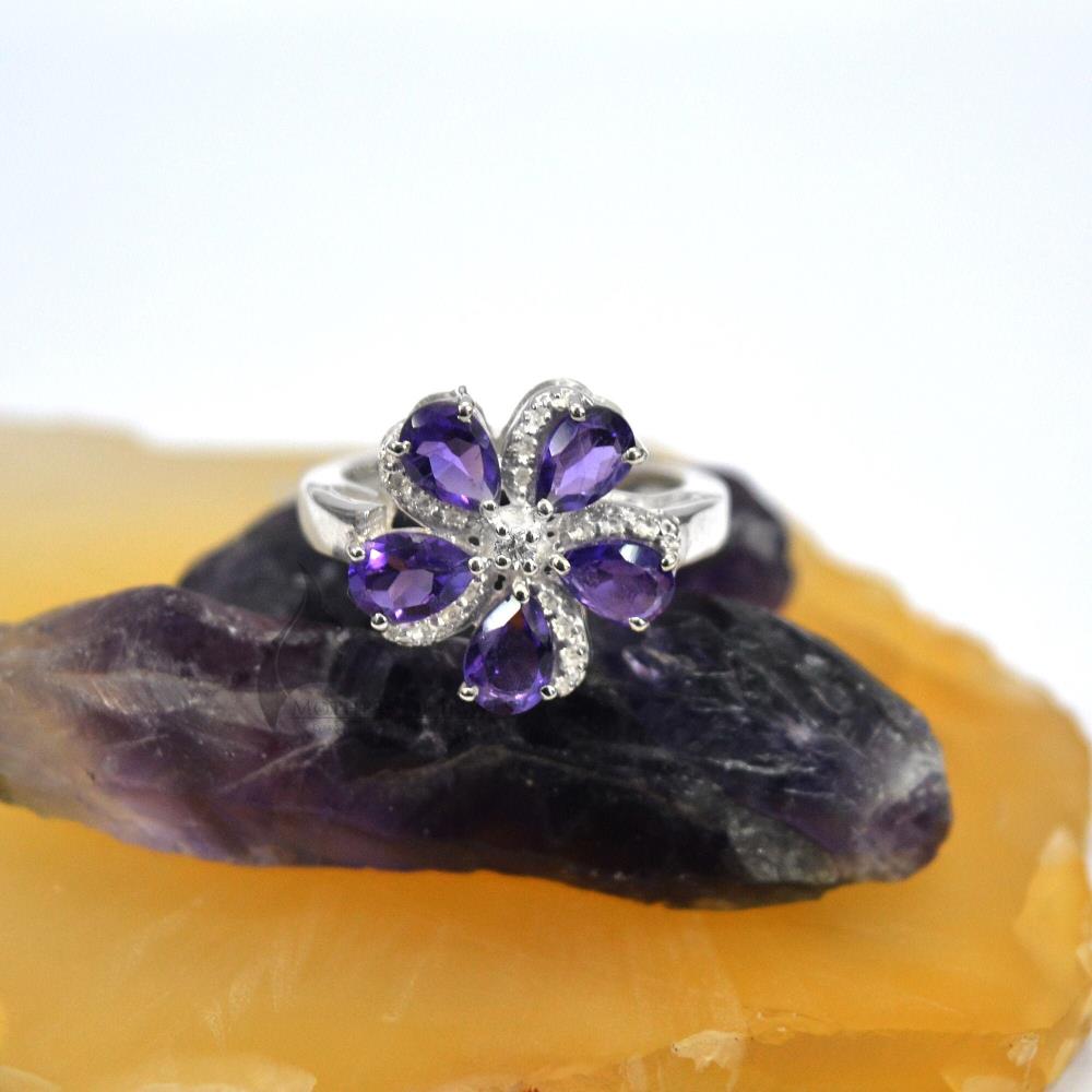 Natural Purple Amethyst Gemstones Ring 925 Sterling Silver Beautiful Flower Designer Wedding Ring For Wholesale Suppliers