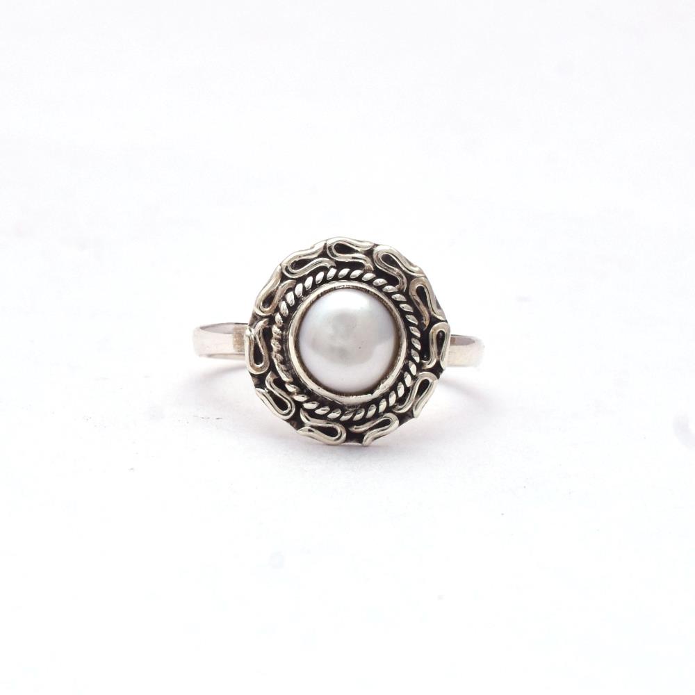 Peal Boho Ring