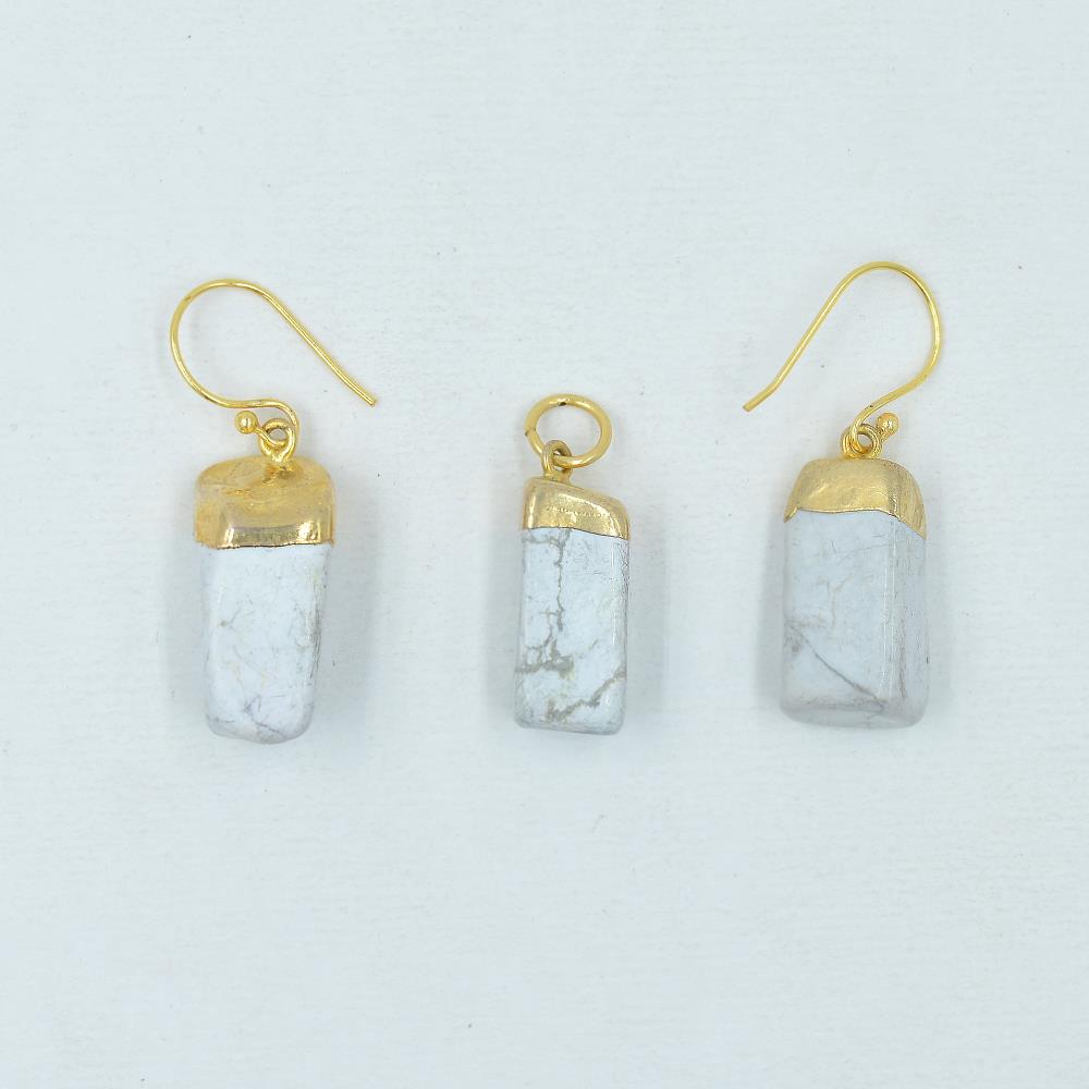 howlite Earrings & Pendant