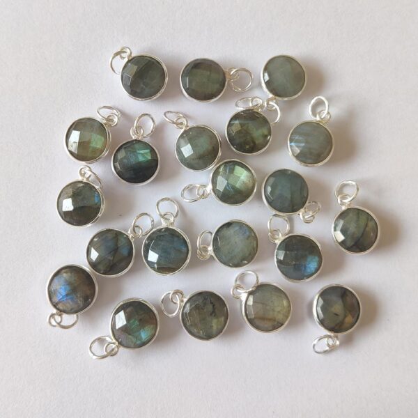 Labradorite Gemstone