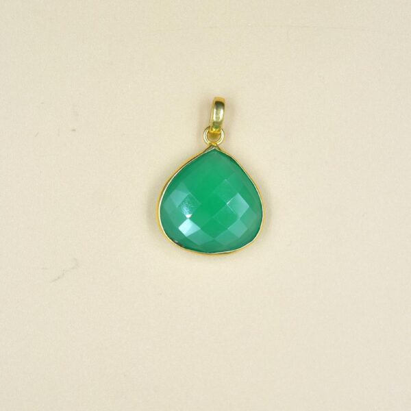 Green Onyx Gemstone