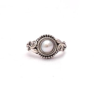 Pearl Boho Ring