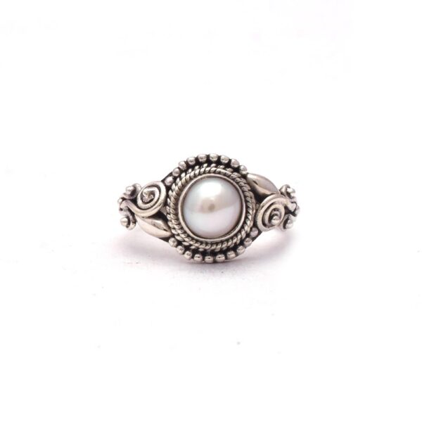 Pearl Boho Ring