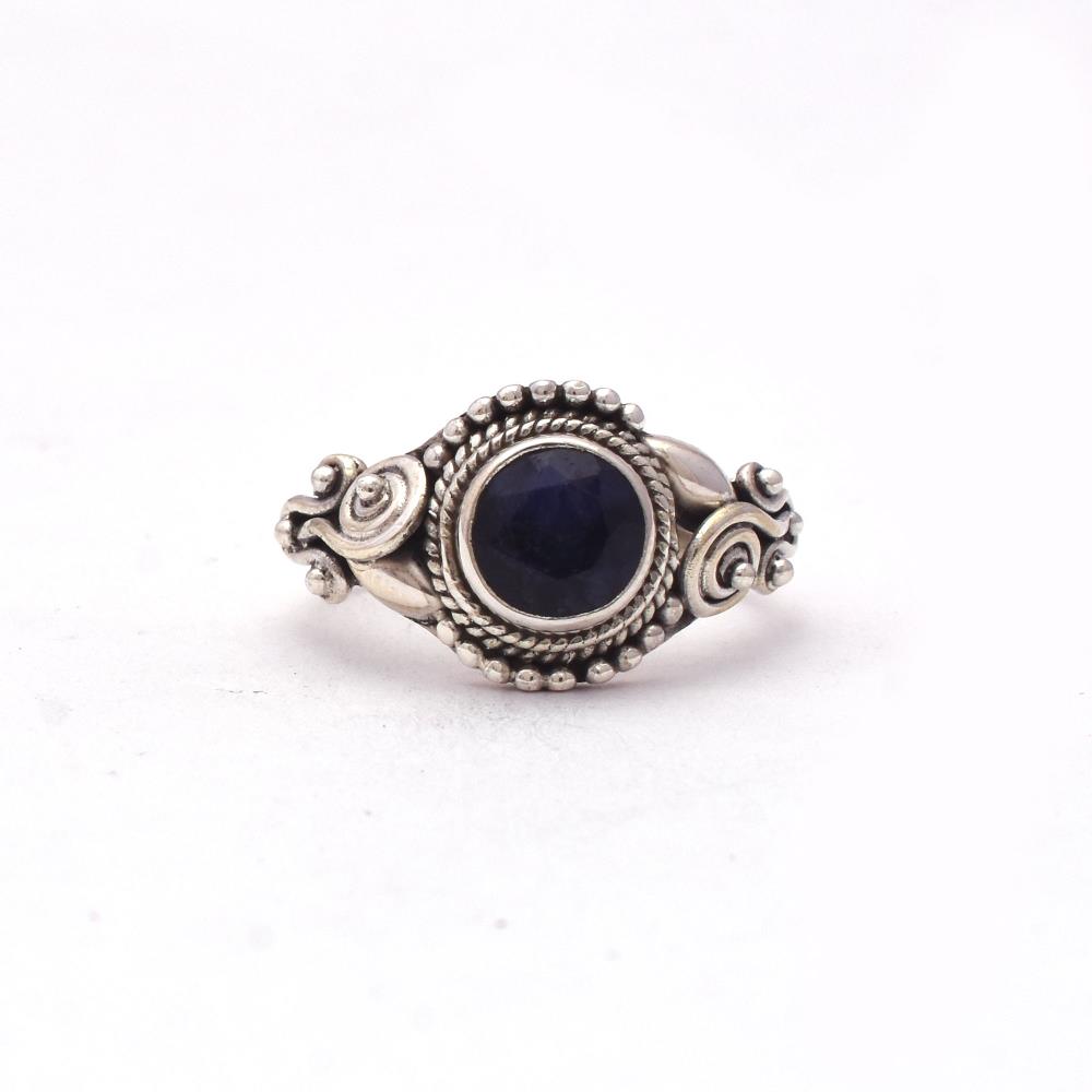 Gorgeous Blue Sapphire Gemstone Ring 925 Sterling Silver, Handmade Bezel Set Round Silver Wedding Ring Jewlery For Women