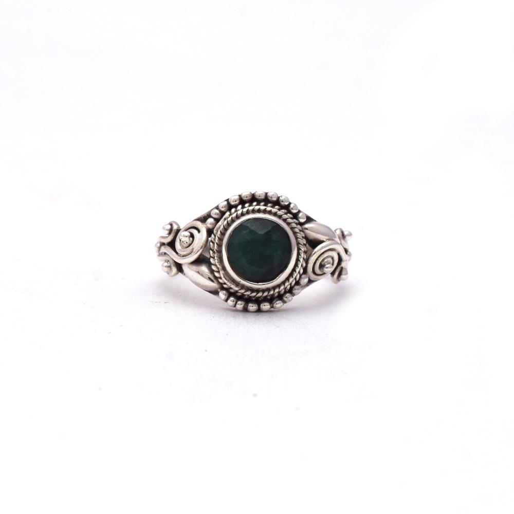 High Quality Natural Emerald Gemstone Ring, 925 Sterling Silver Handmade Round Boho Silver Ring For Wholesale Suppliers