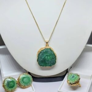 Emerald Agate Necklace