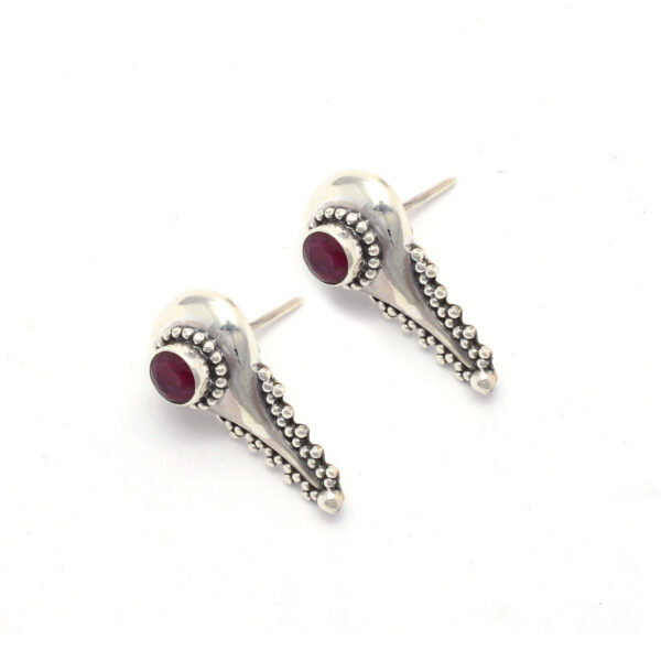 Wholesale 925 Sterling Silver stud Design Studs Earrings Natural Ruby Gemstone Dainty Jewelry Supplier round shapy ruby earring