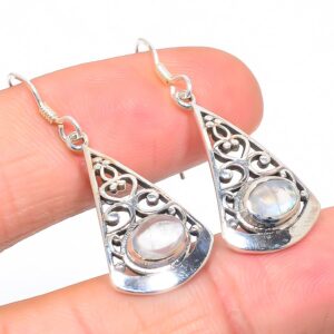 Rainbow Moonstone Gemstone