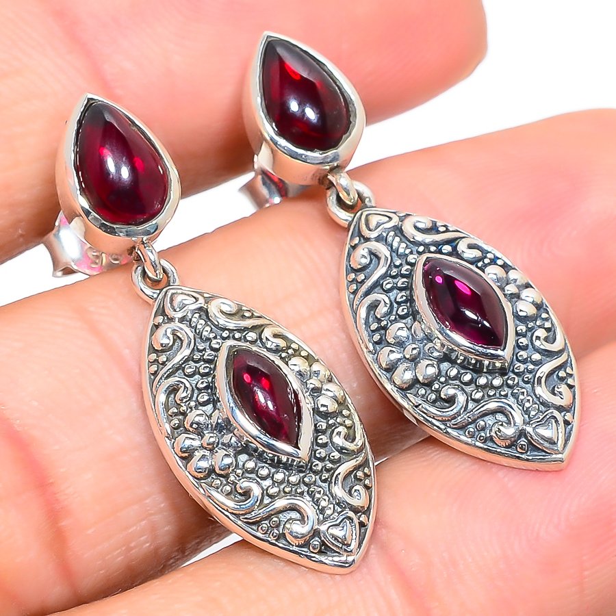 Red Garnet Gemstone
