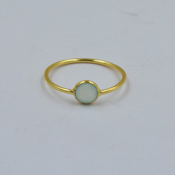 Peru Chalcedony 5mm round 925 Sterling Silver Ring